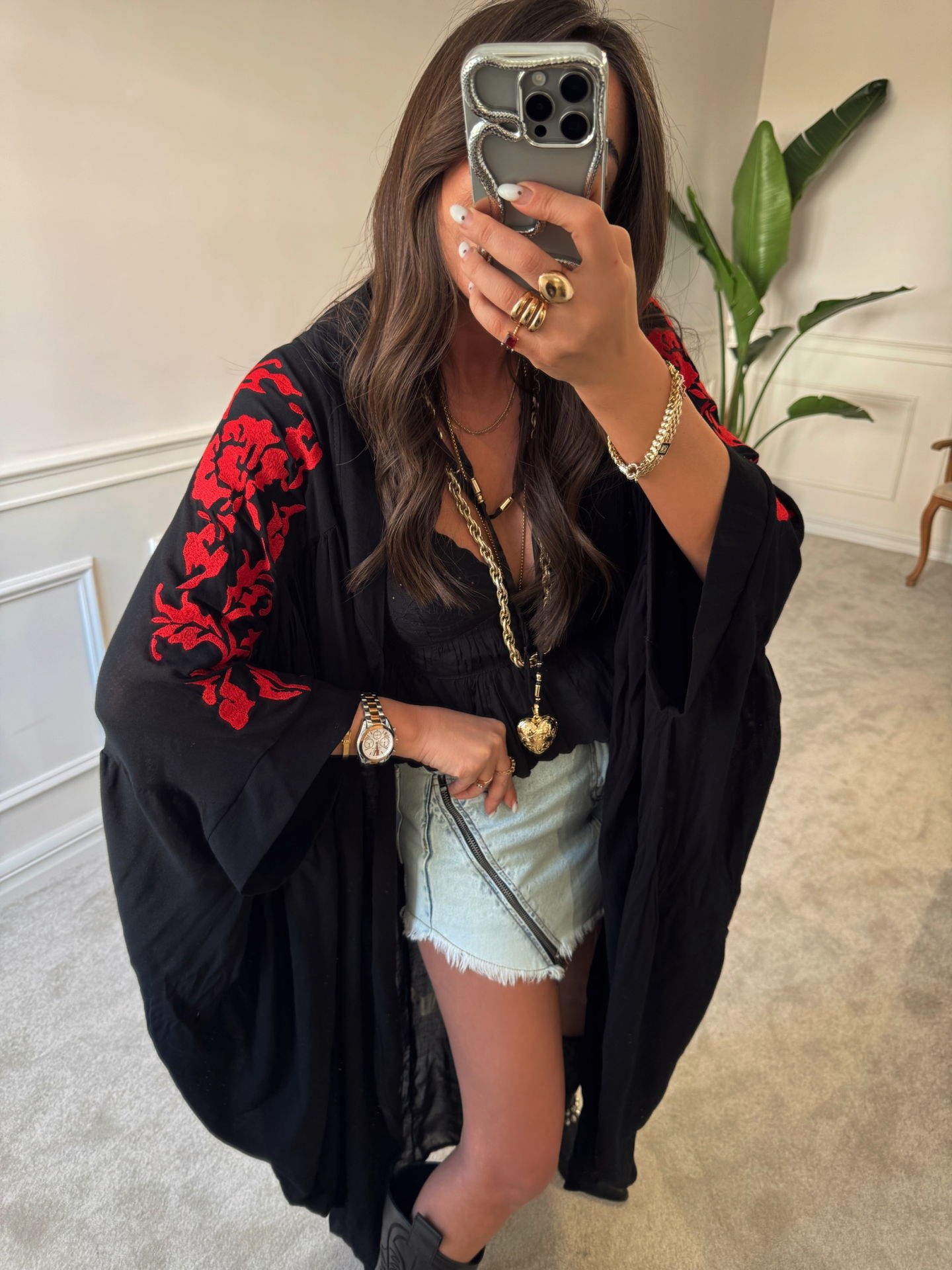 Tasarım nakış detaylı kimono