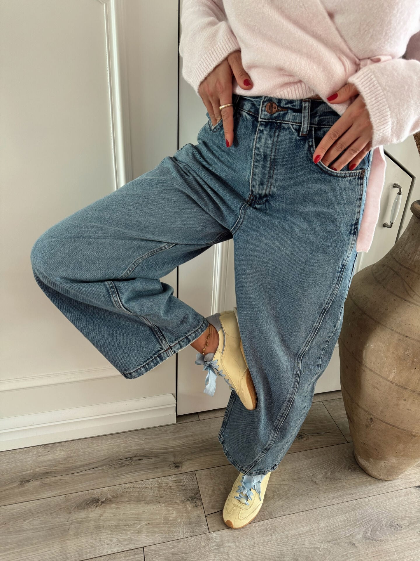 ŞERİTLİ BARREL JEAN