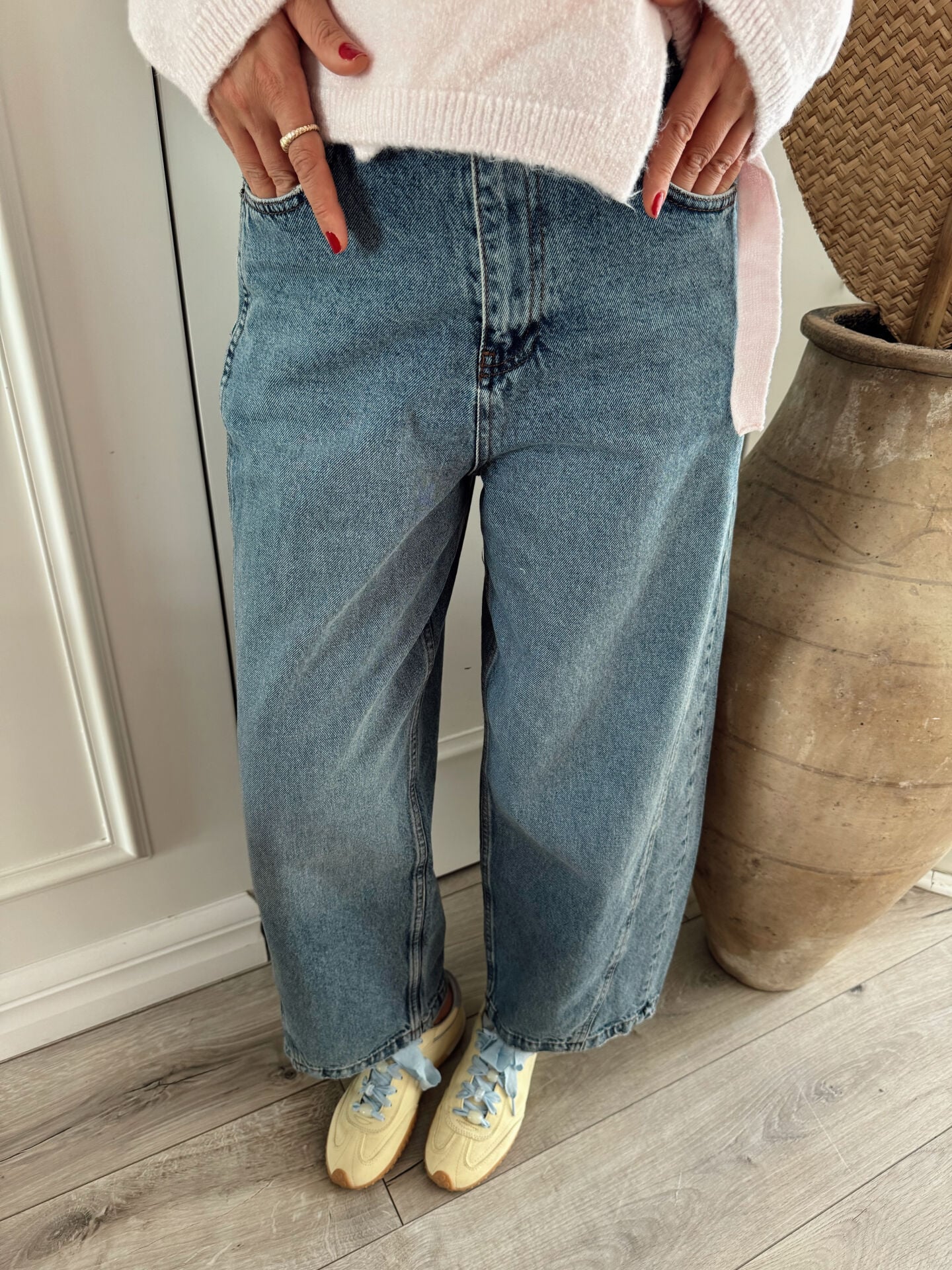 ŞERİTLİ BARREL JEAN