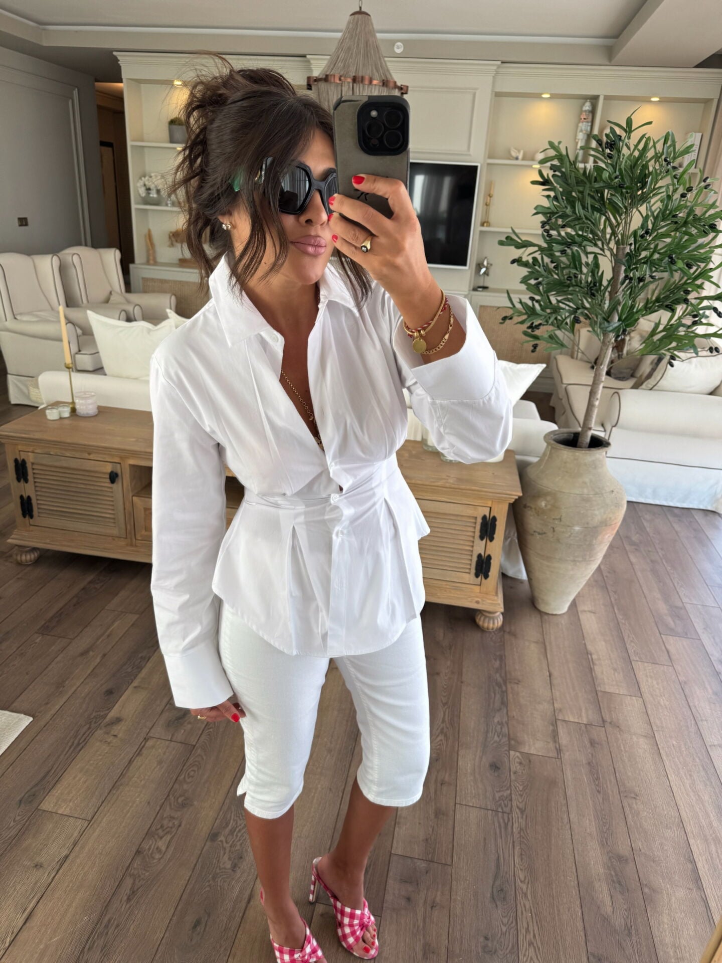 Belden oturtma gömlek