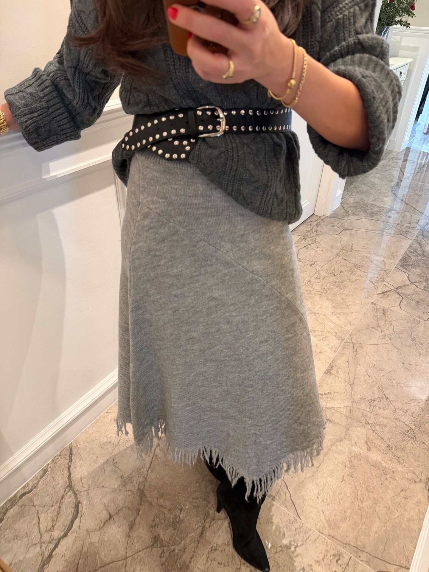 Püsküllü Asimetrik Triko Etek