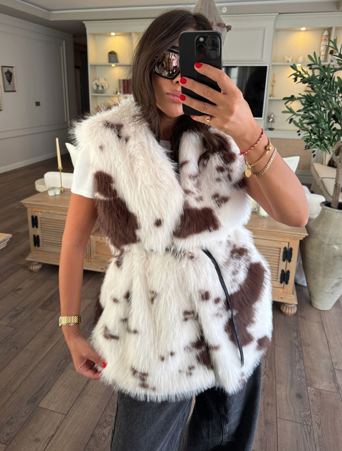 Kemerli peluş kürk yelek