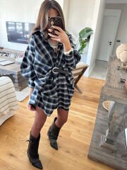 Kemerli ekoseli salaş elbise