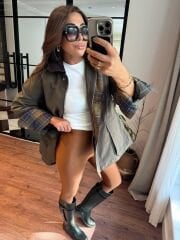 Karol tarçın parlak tayt