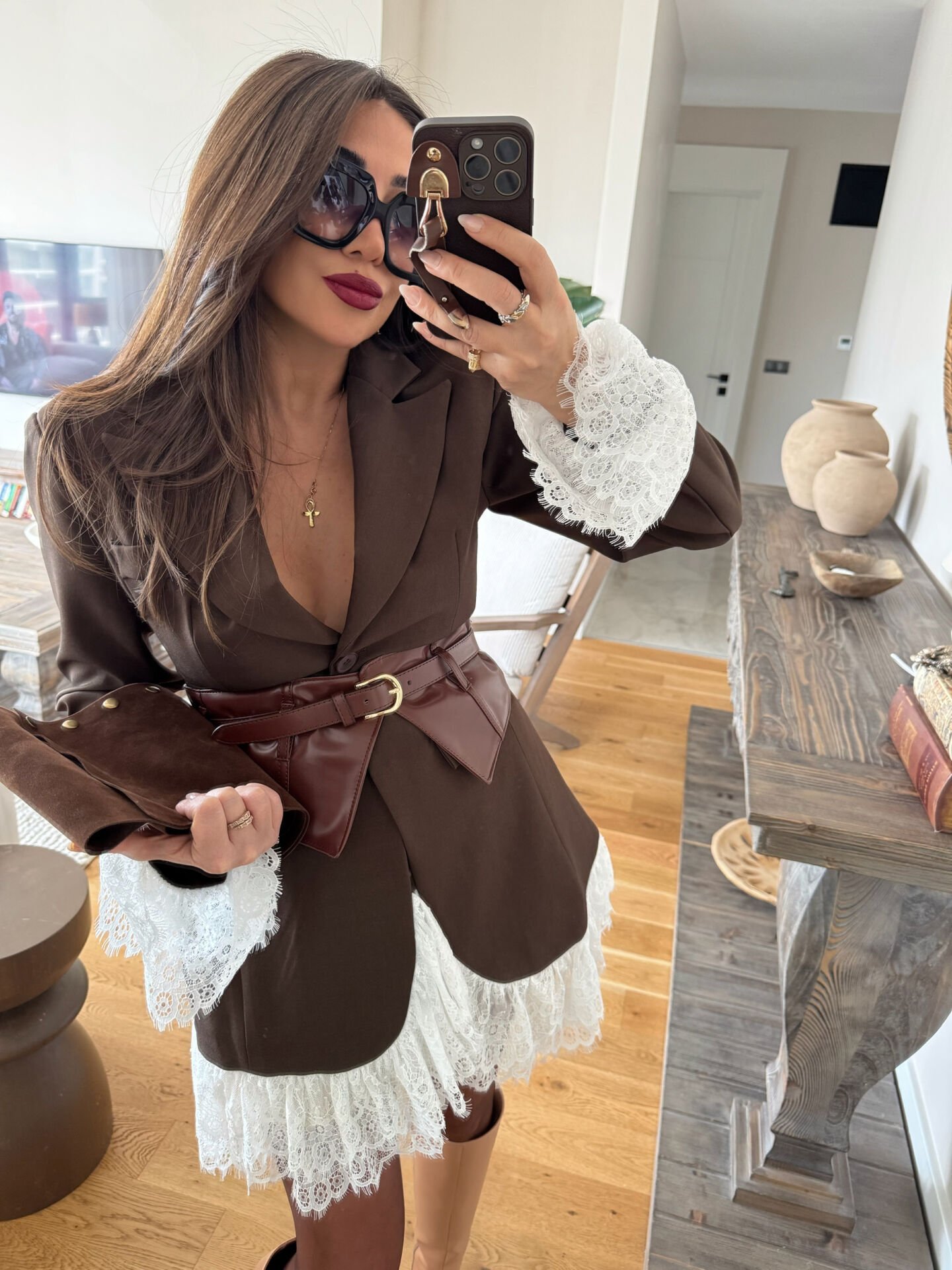 İthal Dantelli Kelebek Yaka Ceket Elbise