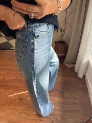 Pırıltılı mini taşlı kesik paça jean