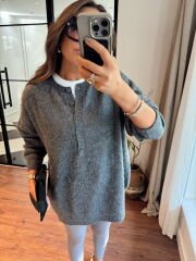 Bisiklet yaka düğmeli soft gri triko