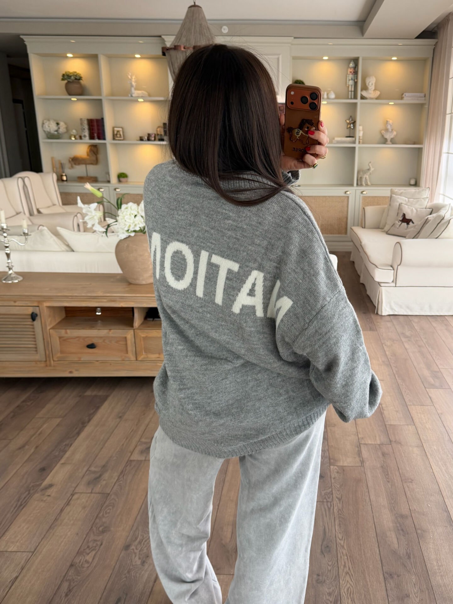 National Oversize Yumoş  Kazak