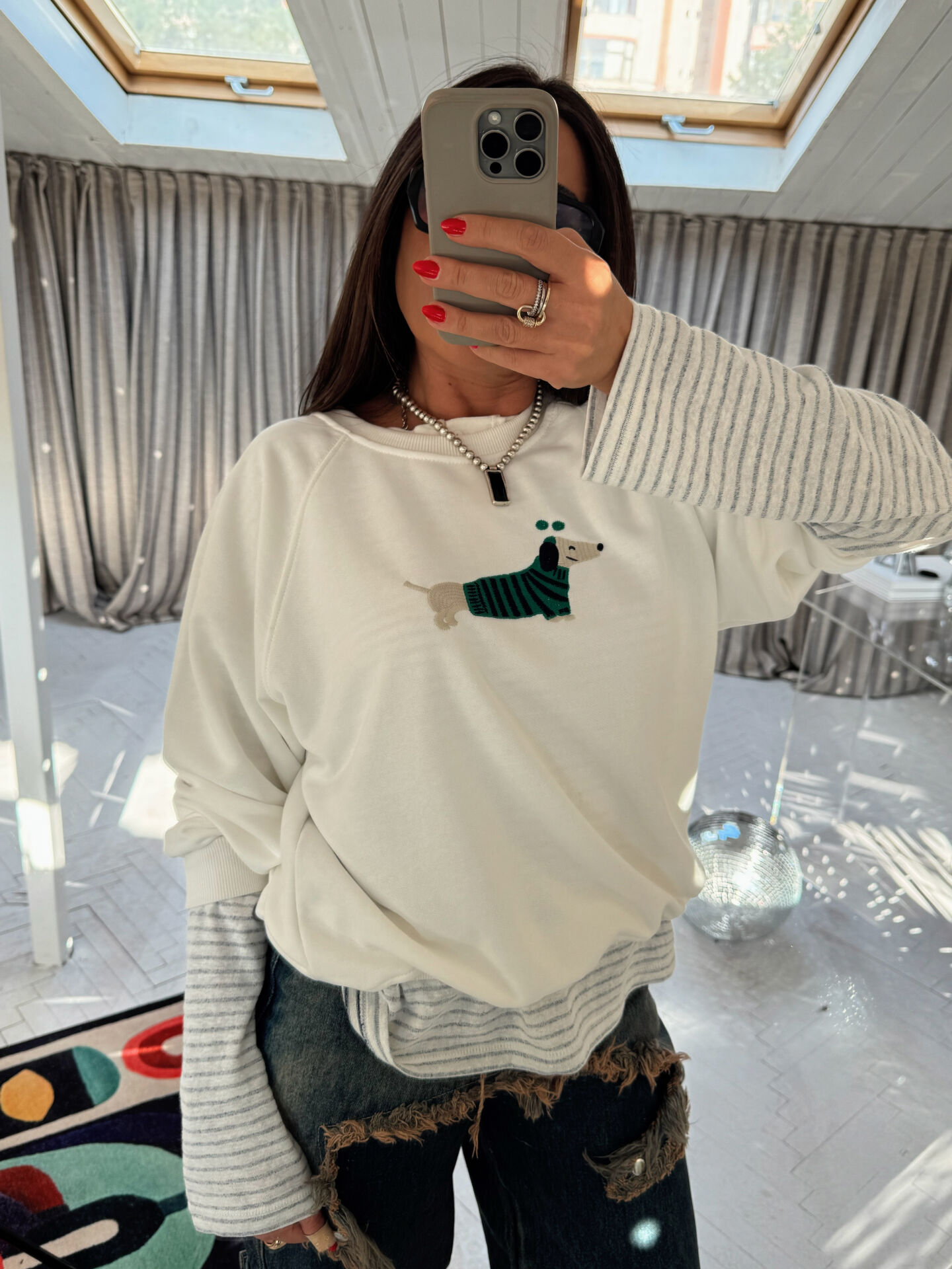 İŞLEMELİ %100 PAMUK HORSES SWEAT EKRU
