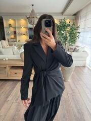 Kırlangıç bağlamalı ceket