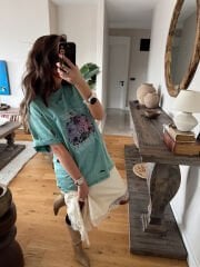 Yıkamalı ve yırtıklı leopar desen tshirt