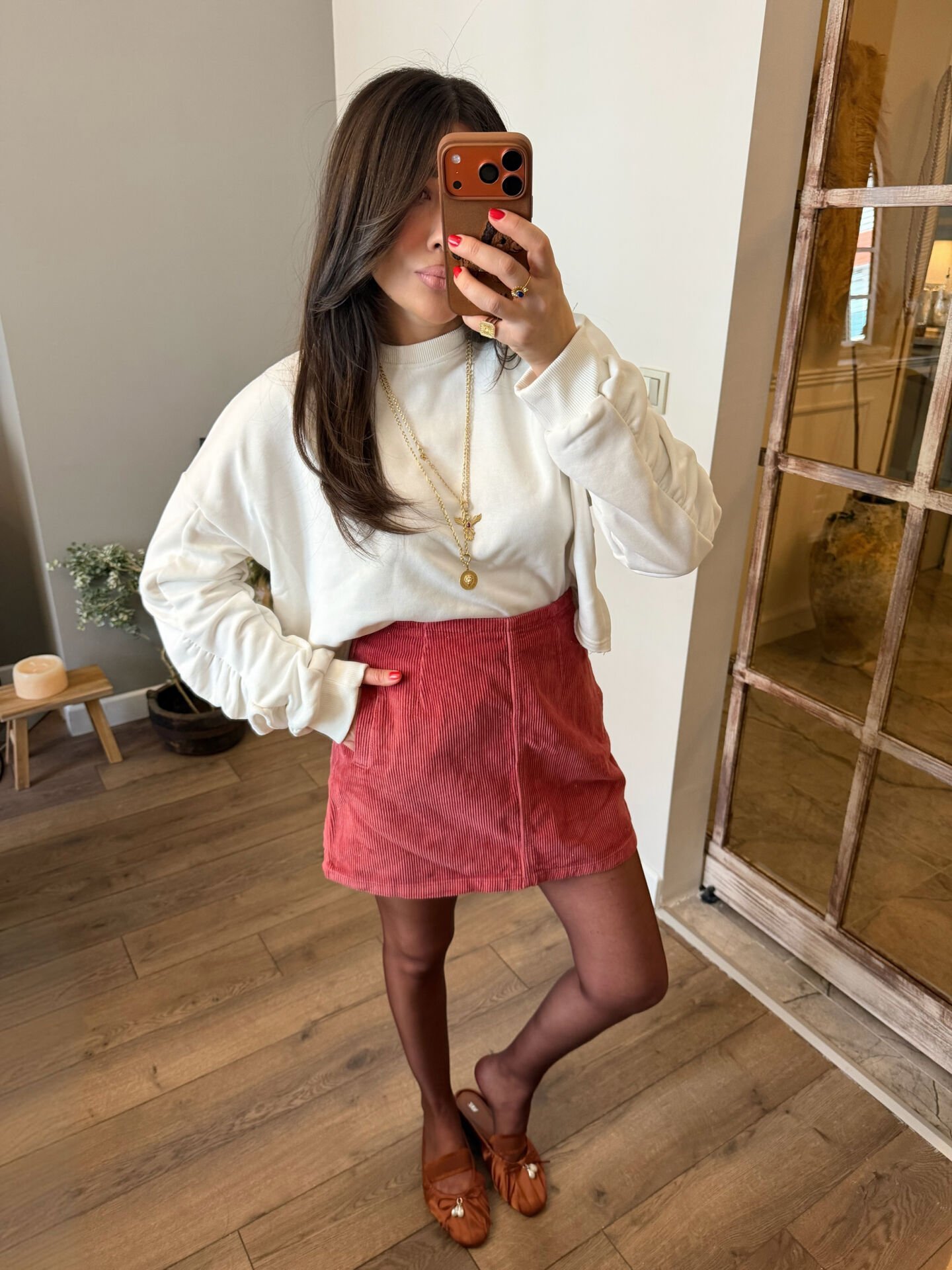 Gülkurusu Kadife Etek