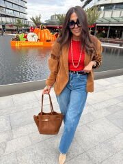 Pamuklu bisiklet yaka basic narçiçeği