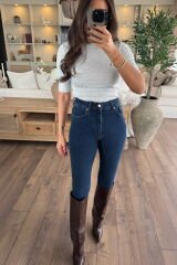 Paçası düğmeli skinny jean