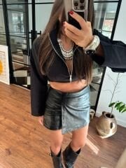 Eskitme deri şort etek siyah