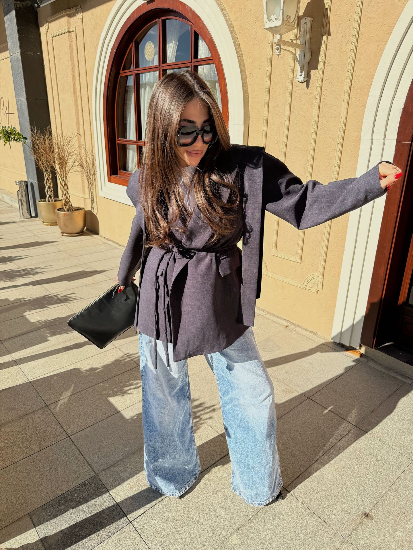 Kuşak Detaylı Ceket