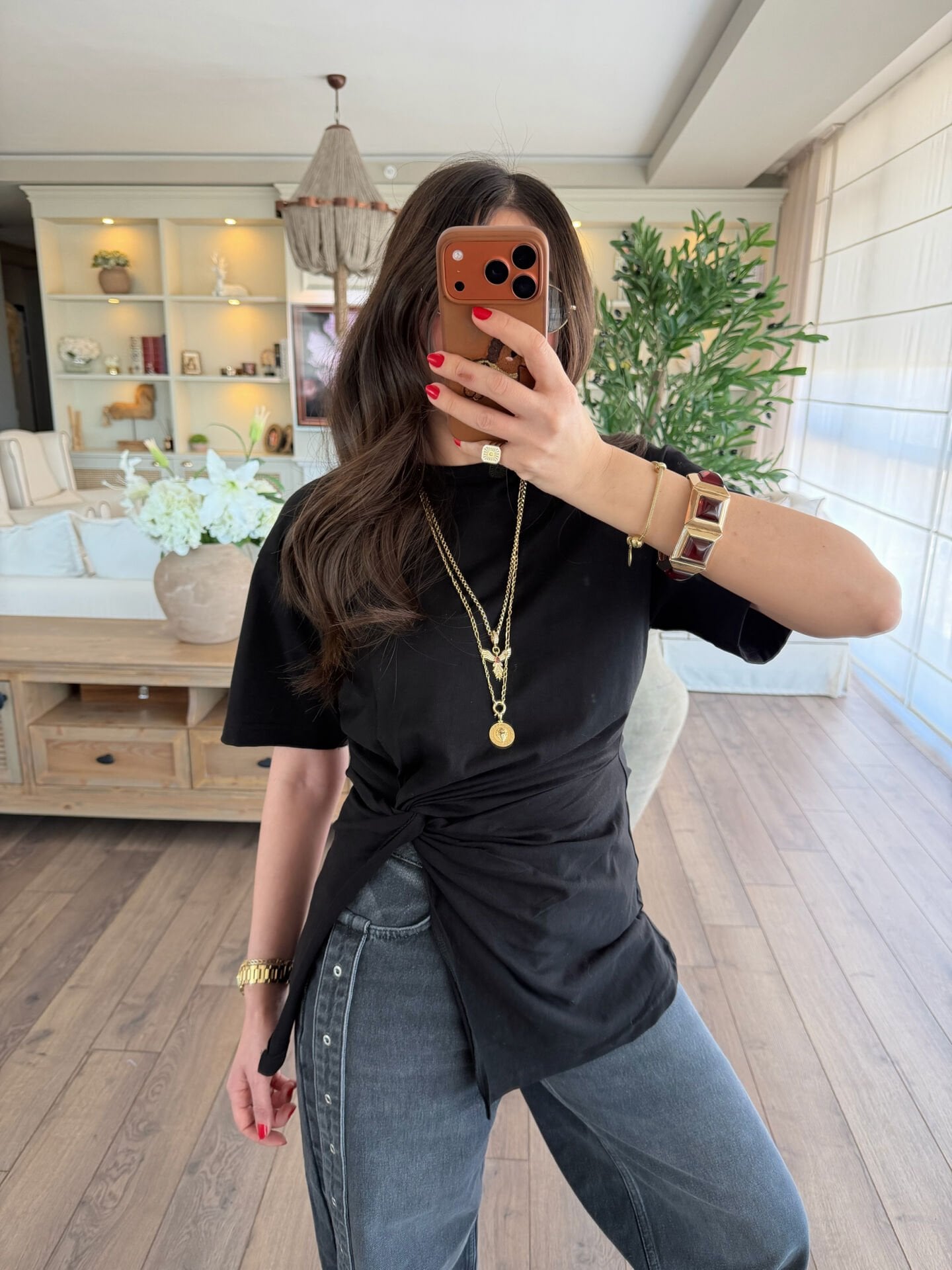 Yırtmaçlı Tshirt