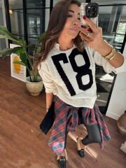 87 Ekru Kabartma Motifli Triko