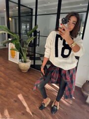 87 Ekru Kabartma Motifli Triko