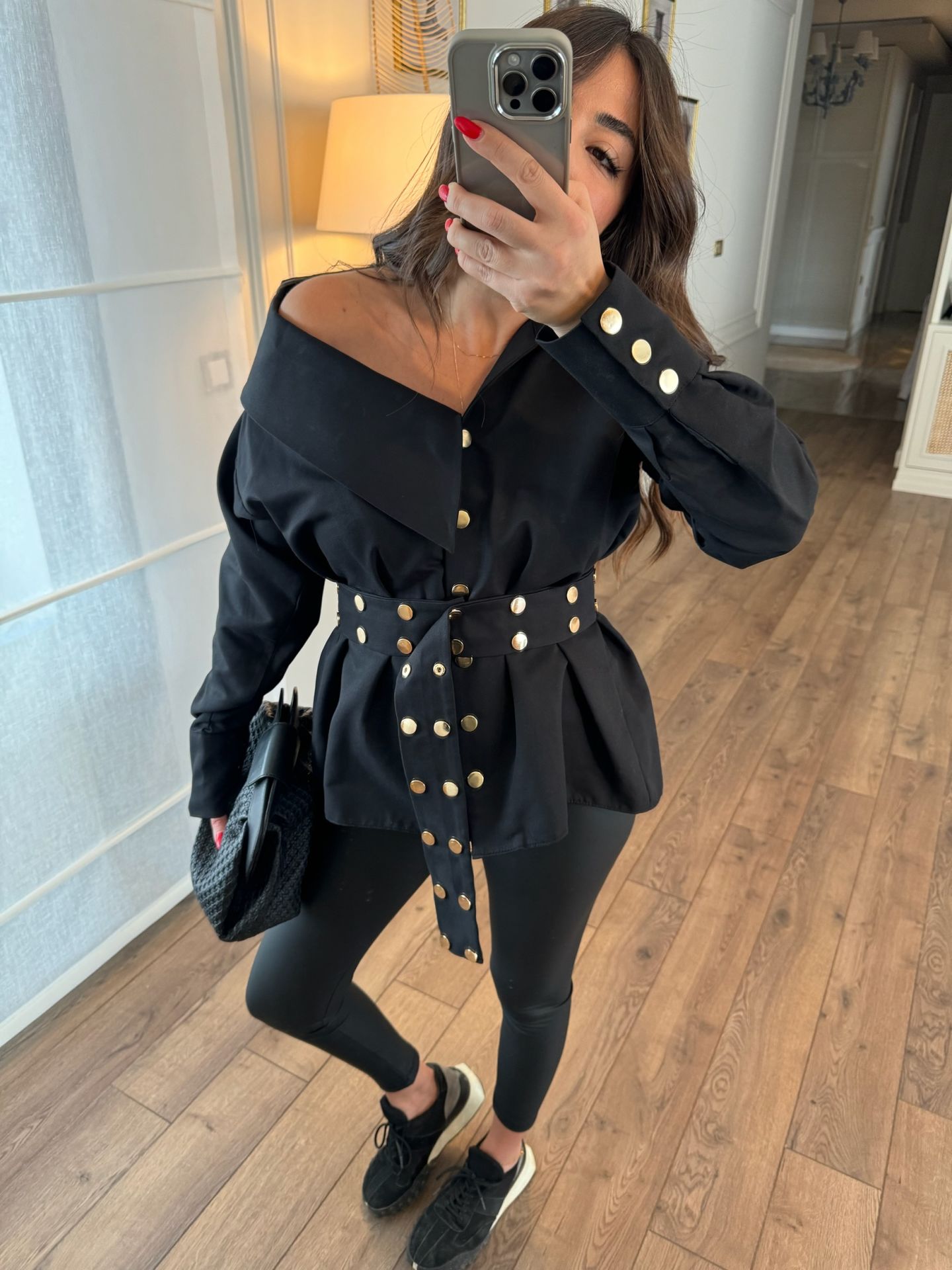 Gold zımba detay gömlek