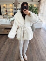 Kürk detay sakallı kaşe kaban