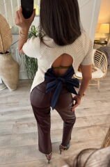 Sırt detay triko bluz