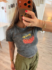 STRAWBERRY TSHIRT