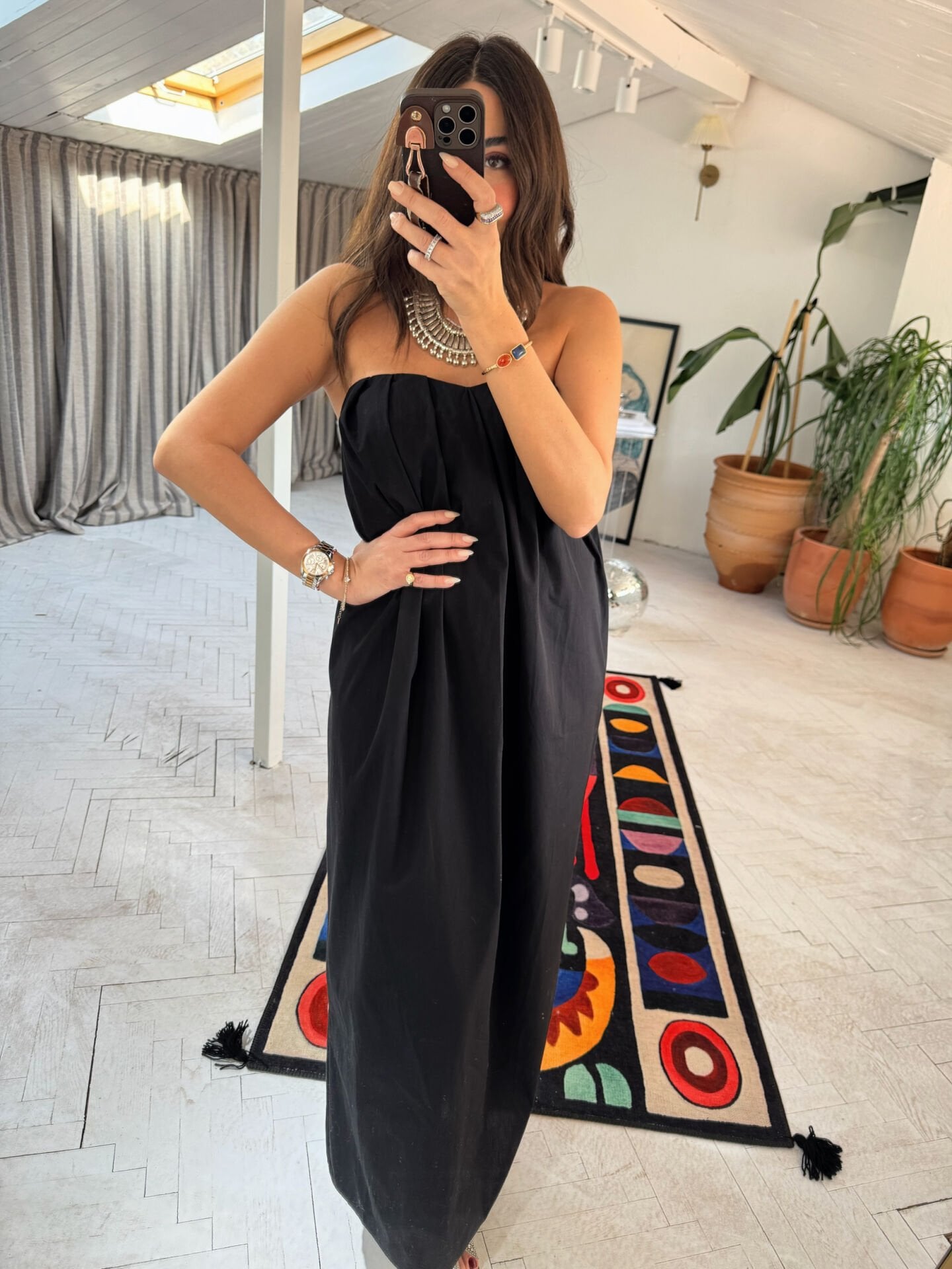 Kalp yaka pileli poplin elbise