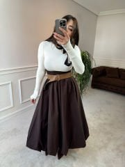 Kalın dokulu formlu closh etek