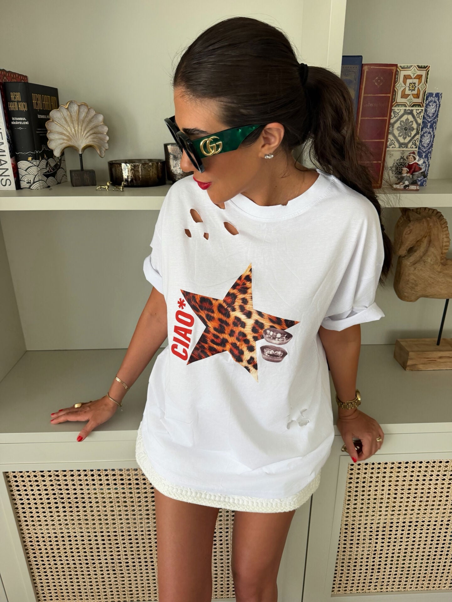 YIRTIKLI AJDA TSHIRT