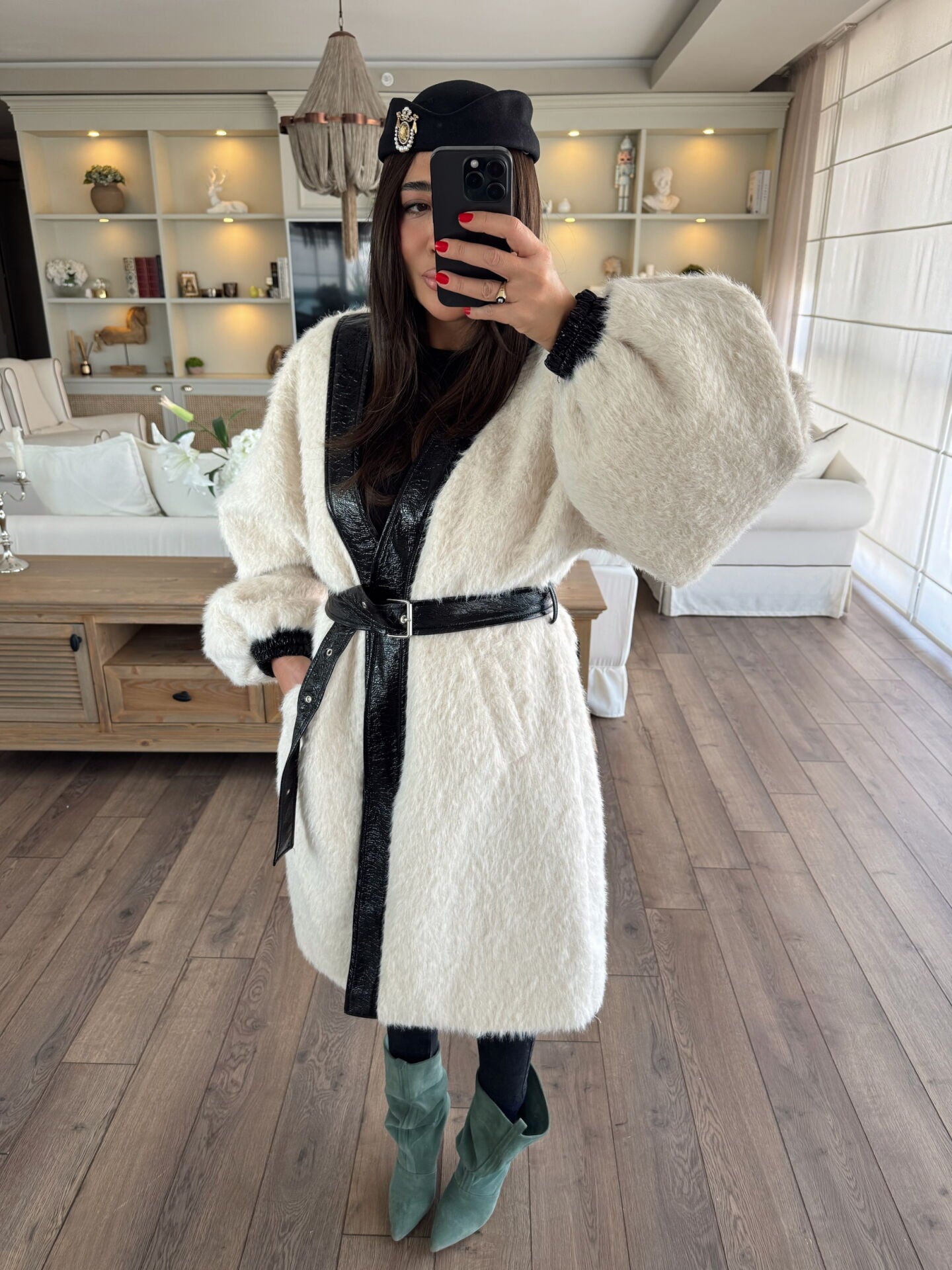 KATE PREMIUM PELUŞ KÜRK CEKET/ KABAN (Ekru Renk)