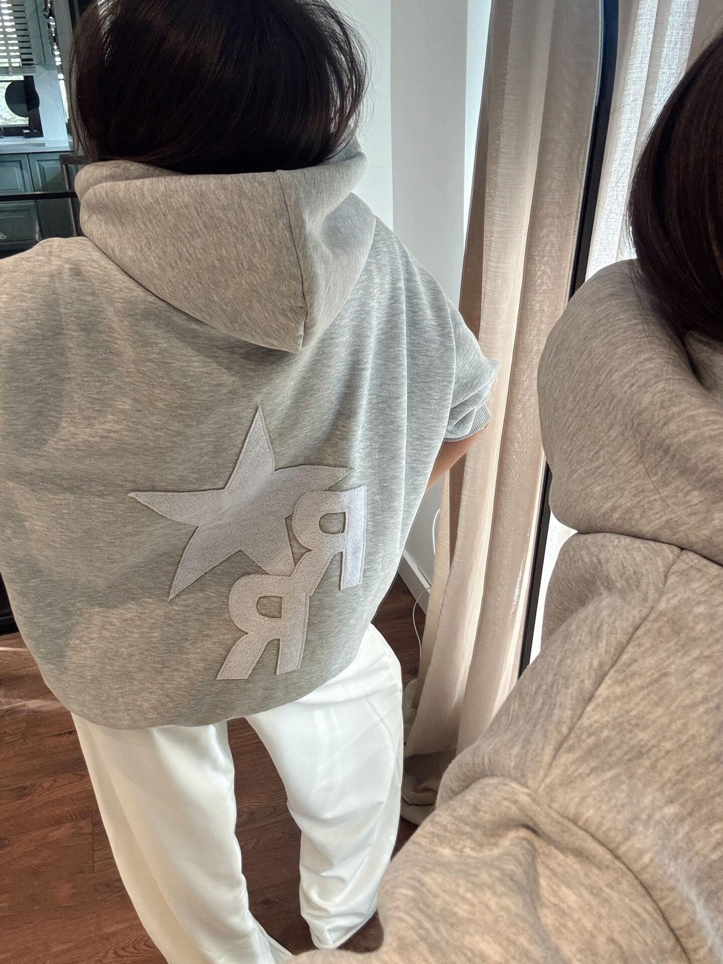 Yıldız armalı hoodie takım