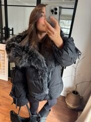 Kürklü kolu fiyonklu şişme mont (siyah)