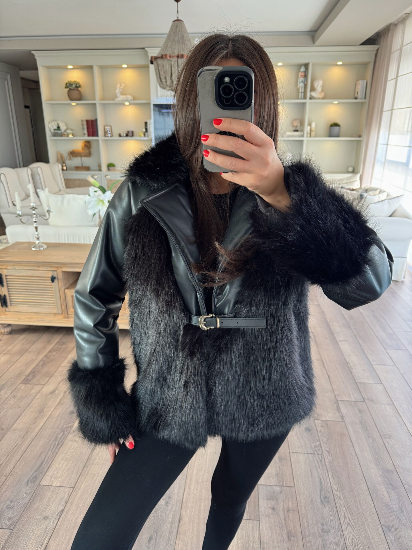 Deri geçişli kürk ceket